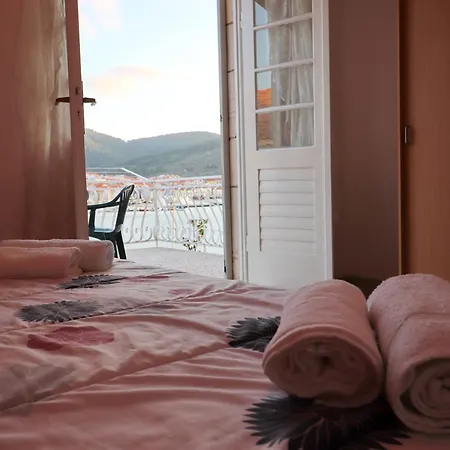 Seaside Franica-two Bedroom With Terrace And Sea View Apartamento Vela Luka