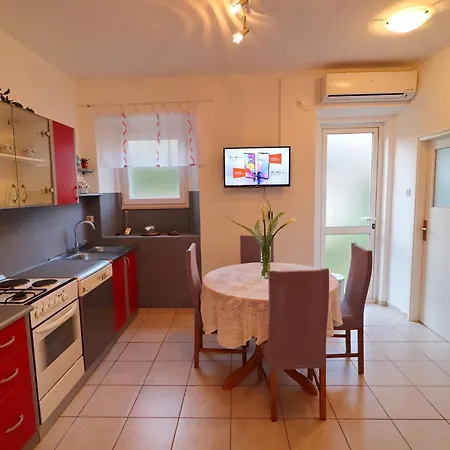 Seaside Franica-two Bedroom With Terrace And Sea View * Vela Luka