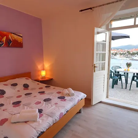 Seaside Franica-two Bedroom With Terrace And Sea View * Vela Luka
