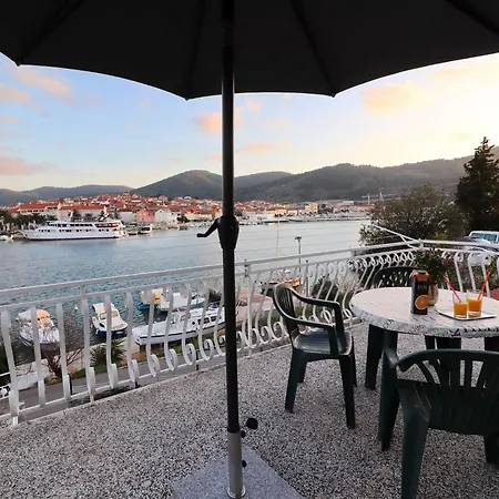 Seaside Franica-two Bedroom With Terrace And Sea View