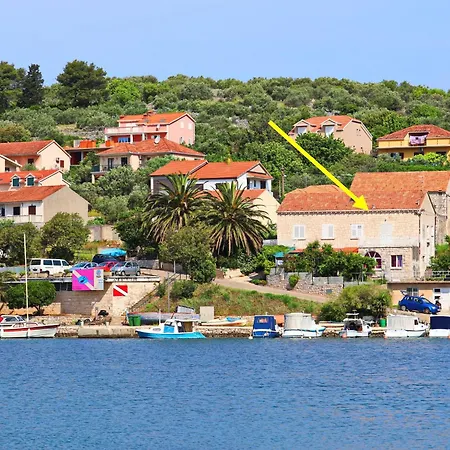 Apartamento Seaside Franica-two Bedroom With Terrace And Sea View Vela Luka